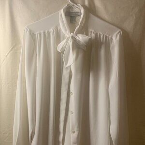 70s 80s Vintage Evan-Picone White Voile Split Tie Neck Blouse Tie Neck Size 12